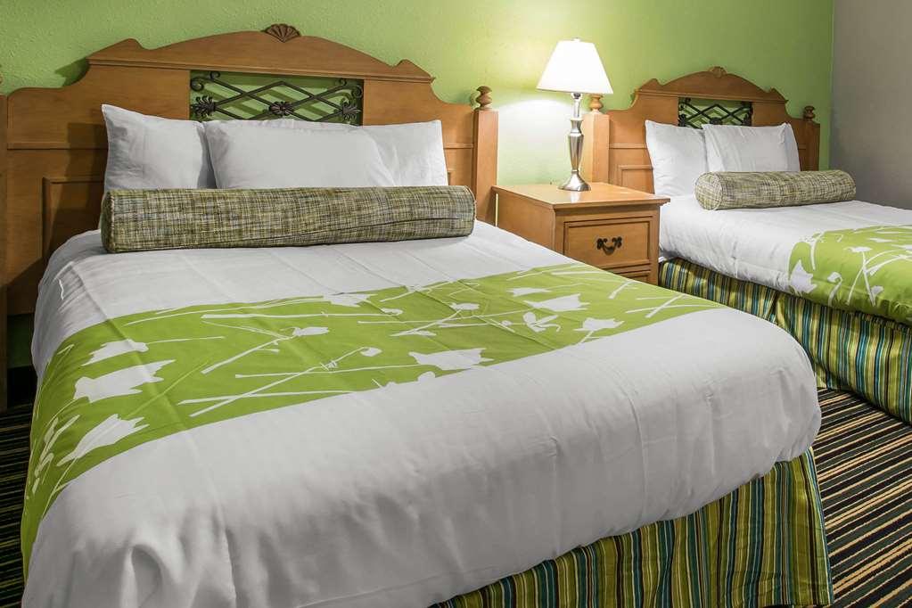 Rodeway Inn & Suites Winter Haven Chain Of Lakes Szoba fotó
