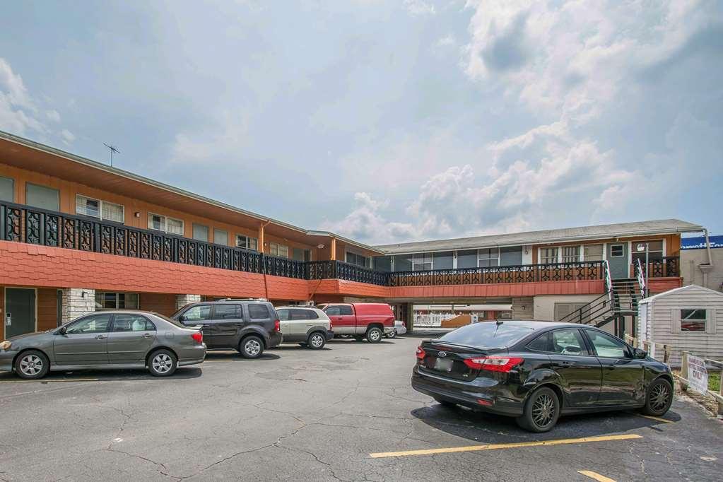 Rodeway Inn & Suites Winter Haven Chain Of Lakes Kültér fotó