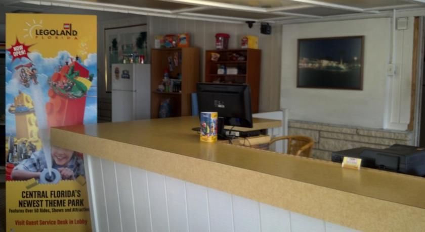 Rodeway Inn & Suites Winter Haven Chain Of Lakes Kültér fotó